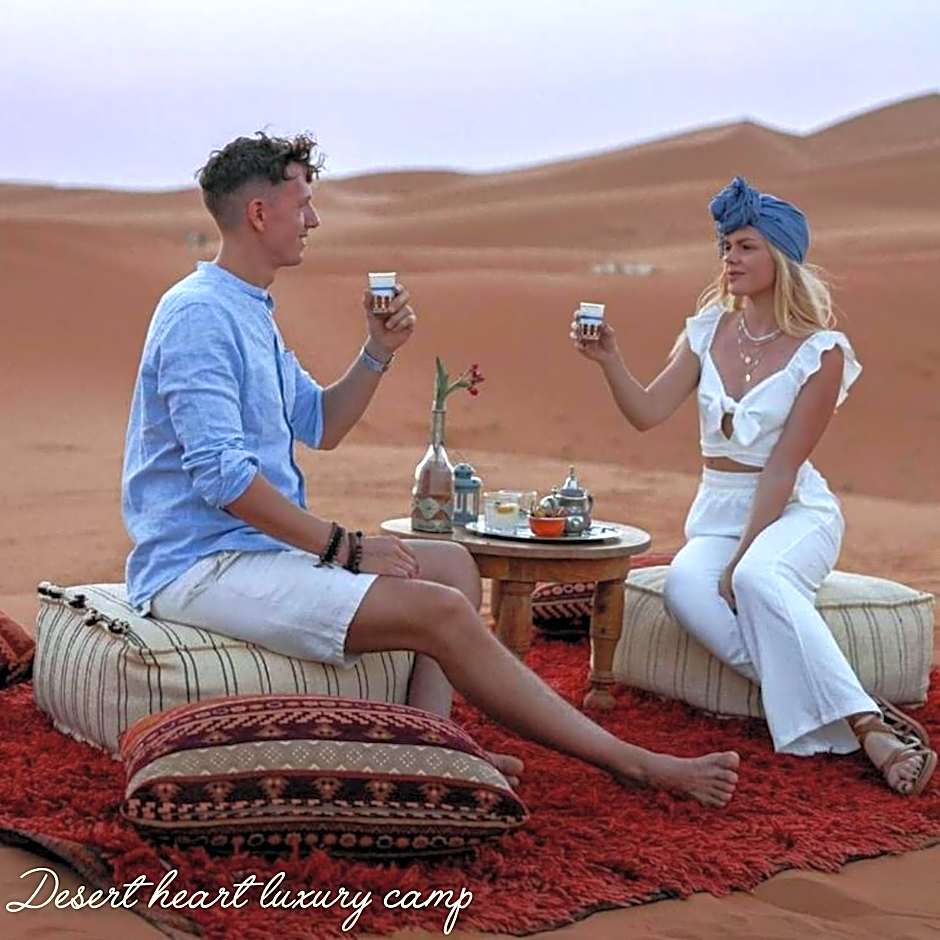 Merzouga heart camp