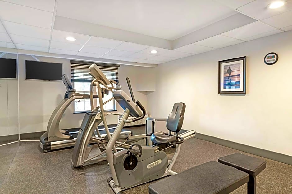 Best Western Hartford Hotel & Suites