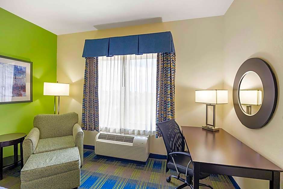 Best Western Plus Pratt