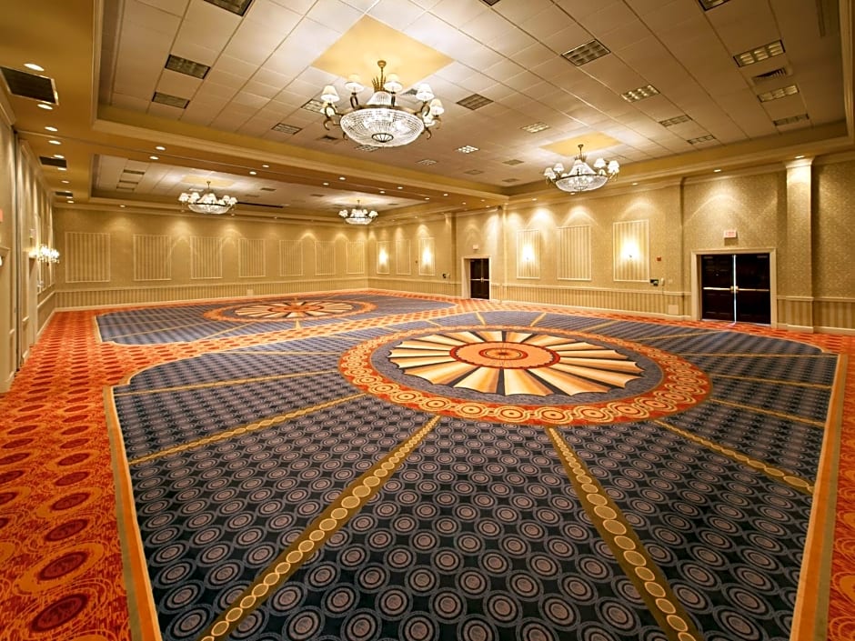 Virginia Crossings Hotel, Tapestry Collection by Hilton