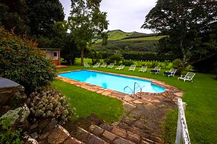 The Oaks Hotel