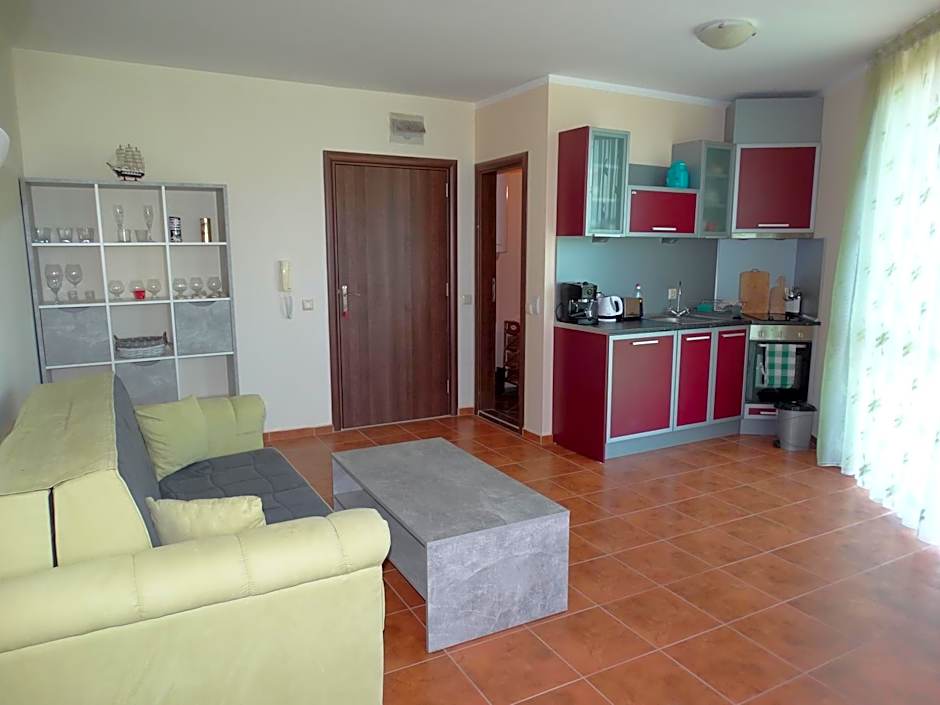 Chateau del Marina Apart Complex