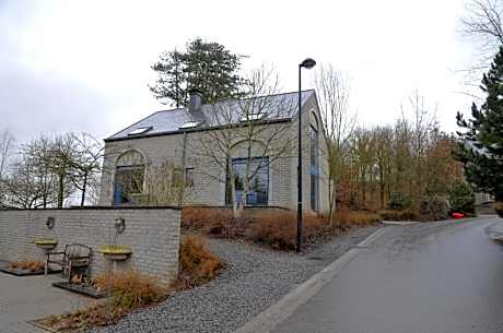 Studio Ground Floor (2 adults)