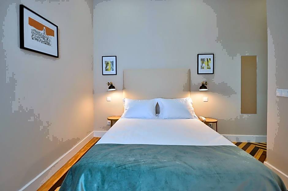 Porto Charming Hotel