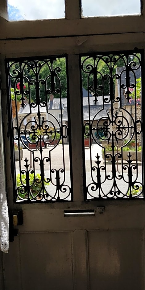 Sweeting's B & B Chailland