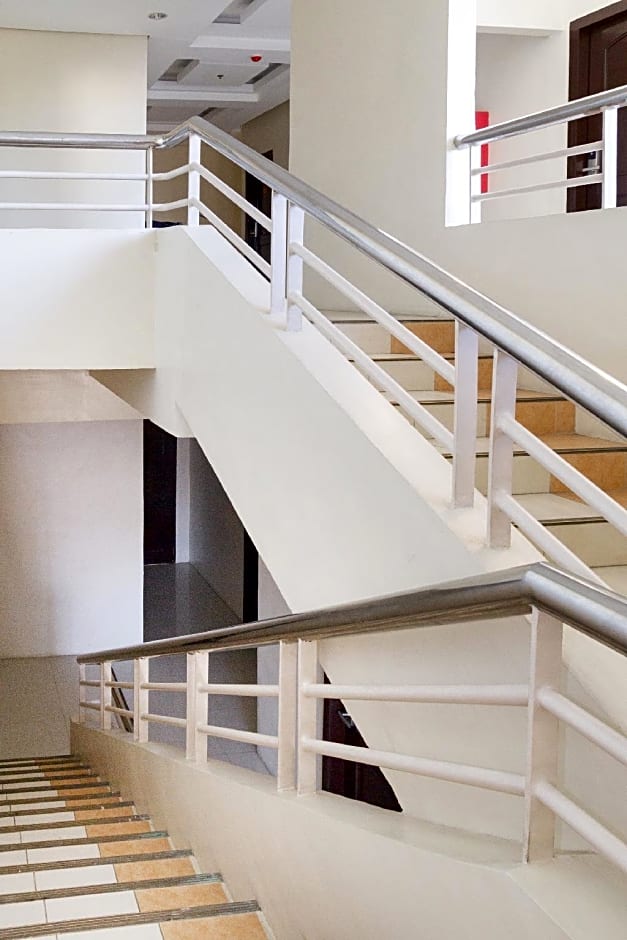 OYO 133 Jazzy James Country Hotel II