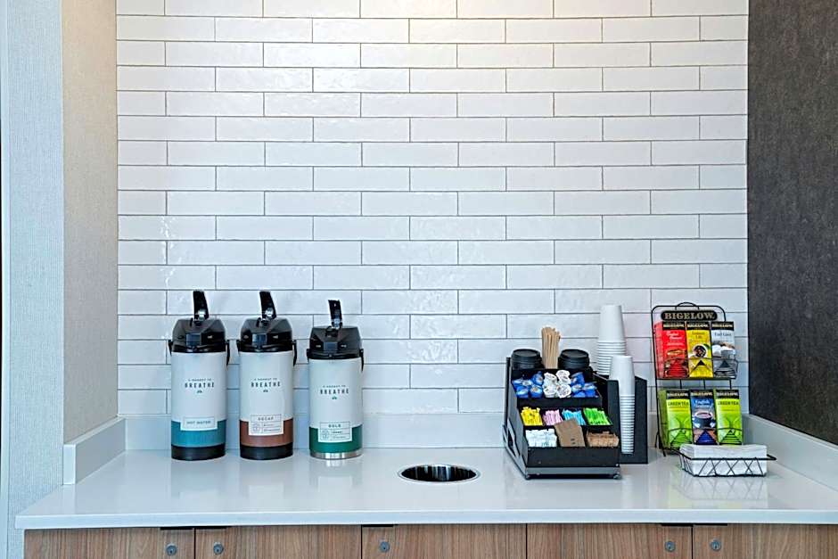 Fairfield Inn & Suites by Marriott Kansas City Airport