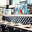 Staypineapple, An Iconic Hotel, The Loop