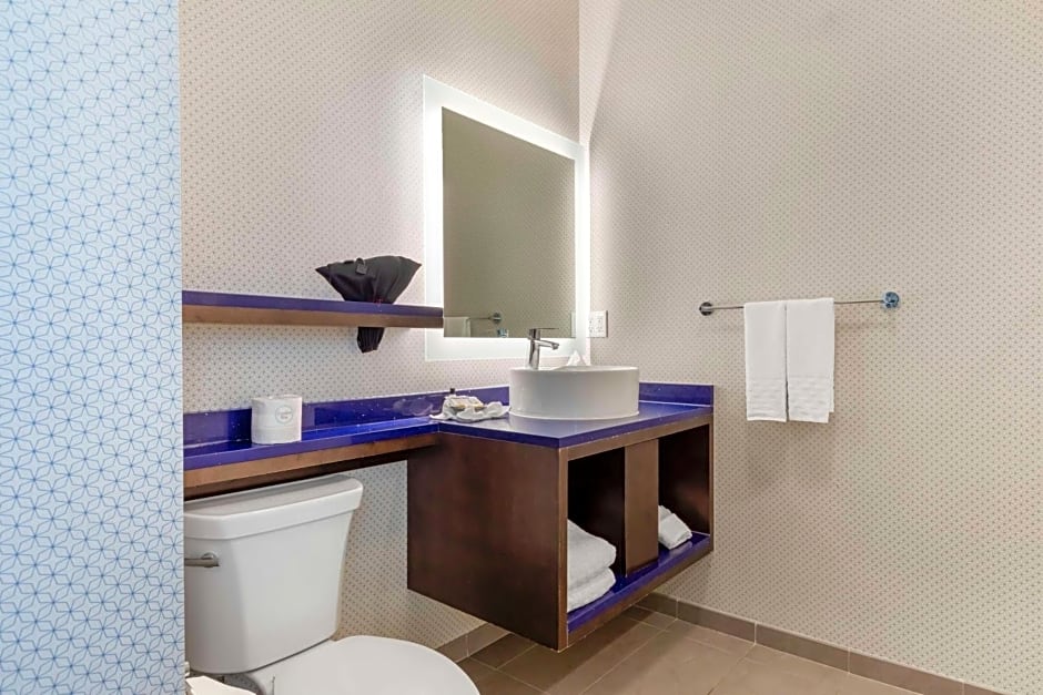 GLO Best Western DeSoto Dallas