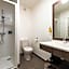Teneo Apparthotel Talence - Espeleta
