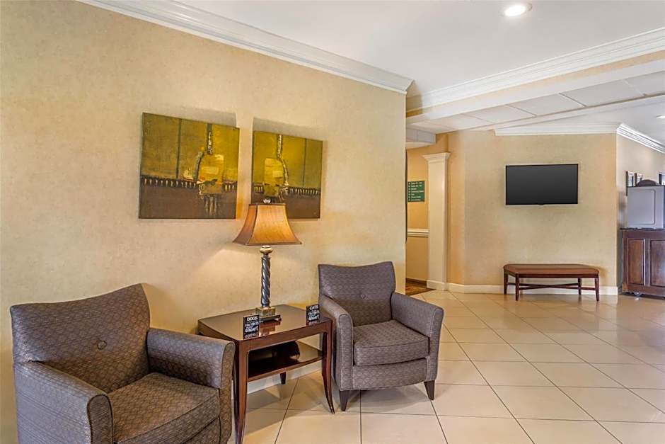 Best Western Plus Valdosta Hotel & Suites