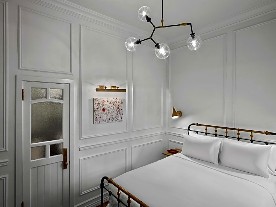 LIFE Hotel, NoMad