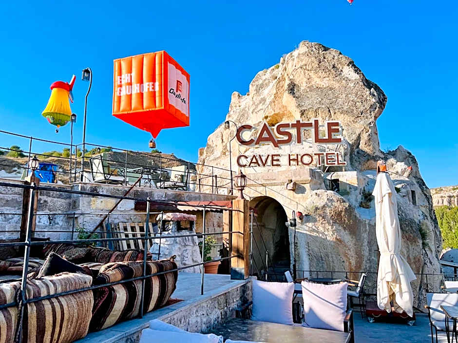 Castle Cave Hotel