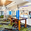 Holiday Inn Express and Suites - Stroudsburg By IHG