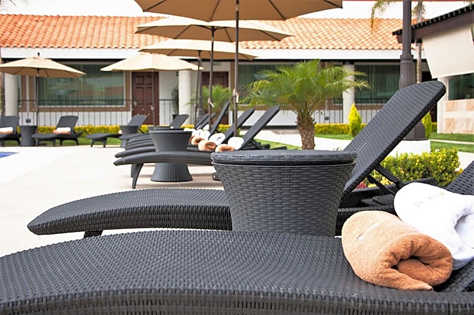 Hotel Ecce Inn