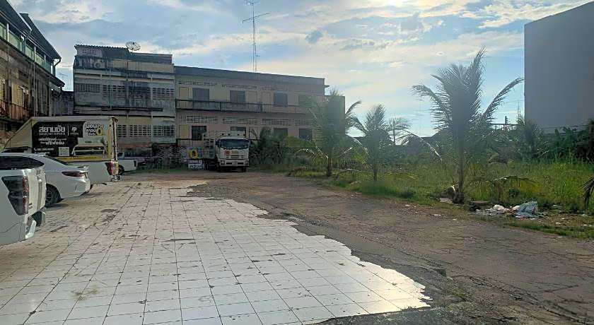 S2S Queen Trang Hotel