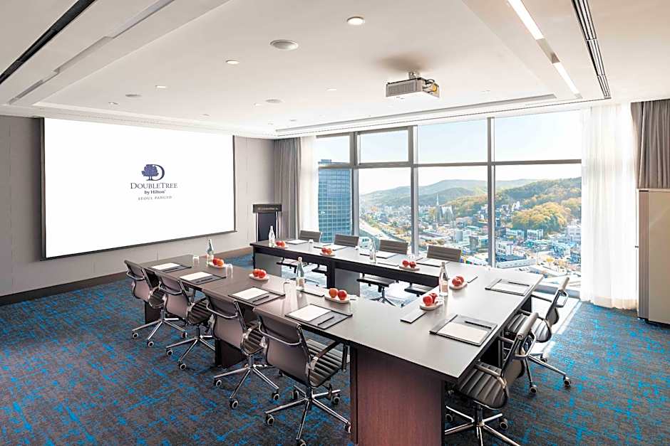 DoubleTree by Hilton Seoul Pangyo Residences