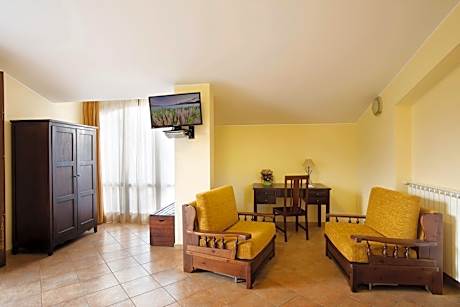 Triple Room with Balcony