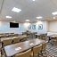Staybridge Suites IAH Airport East By IHG