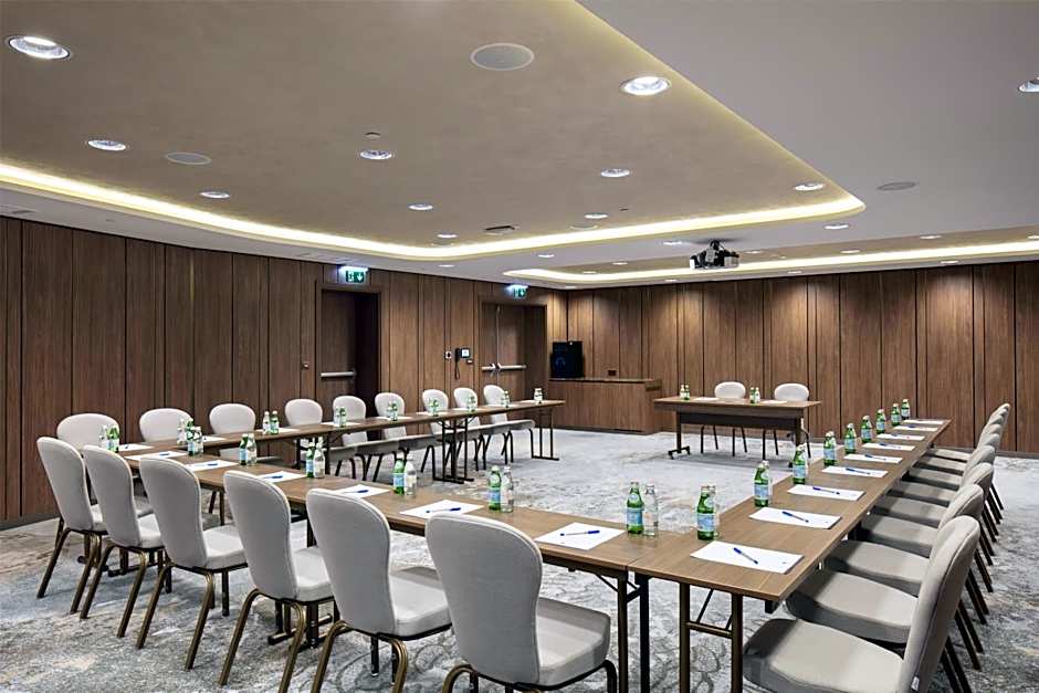 DoubleTree by Hilton Plovdiv Center