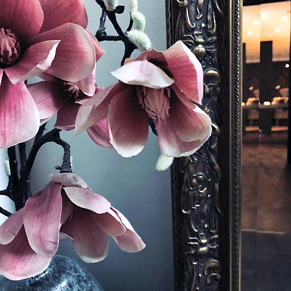 Hotel TraumRaum - "SELF CHECK IN"