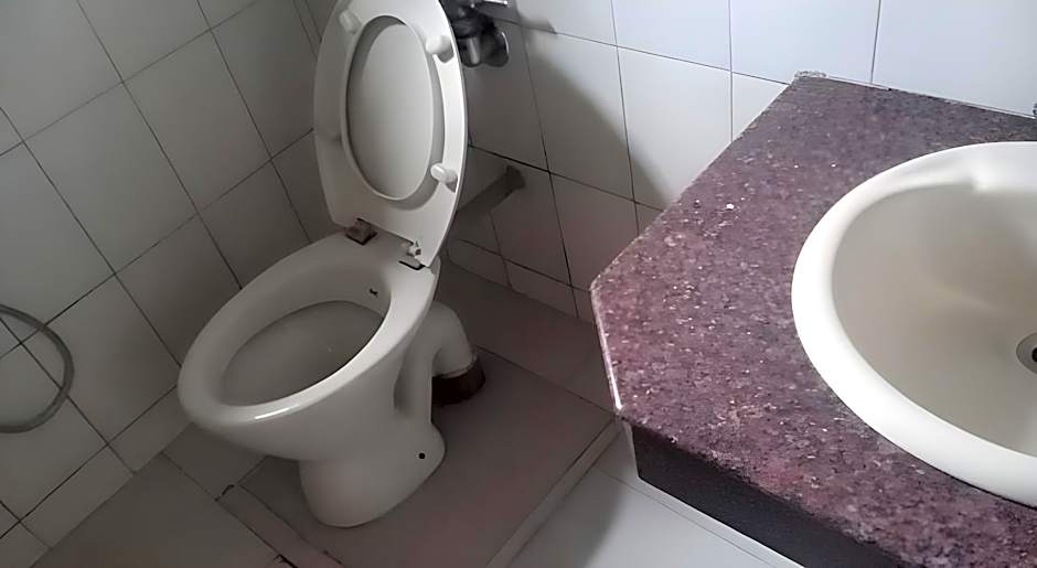 Hotel Preethi Palace