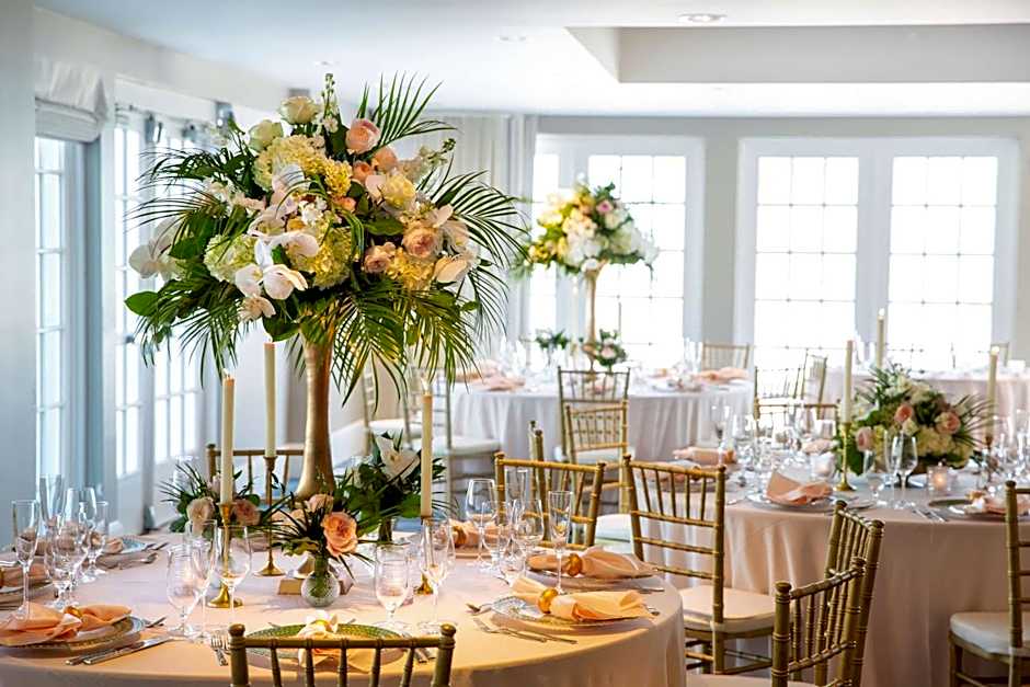 The Reach Key West, Curio Collection by Hilton