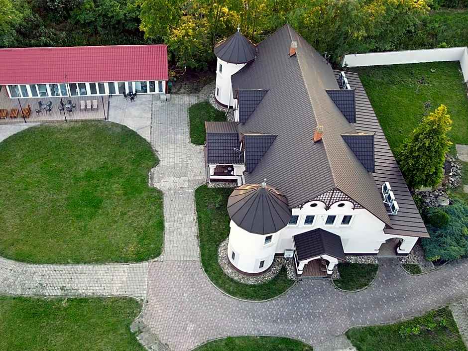 The Luxo Wine Museum & Hotel