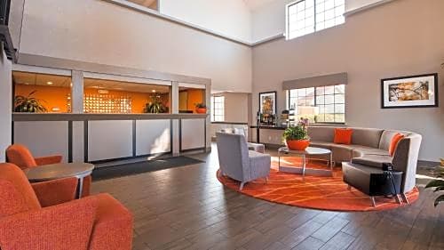 Best Western Plus Colony Inn
