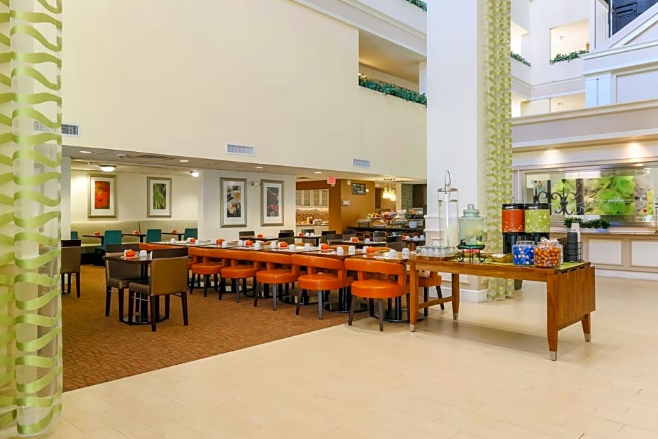 Hilton Garden Inn Dallas/Market Center