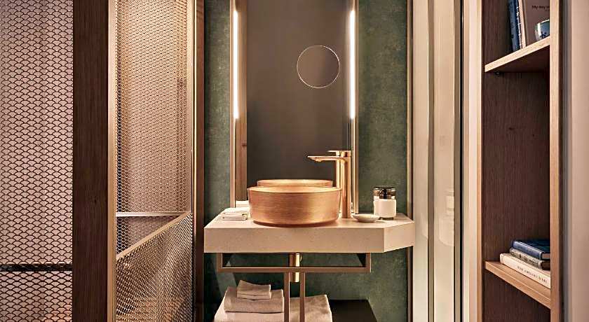 Domus Blanc Boutique Hotel