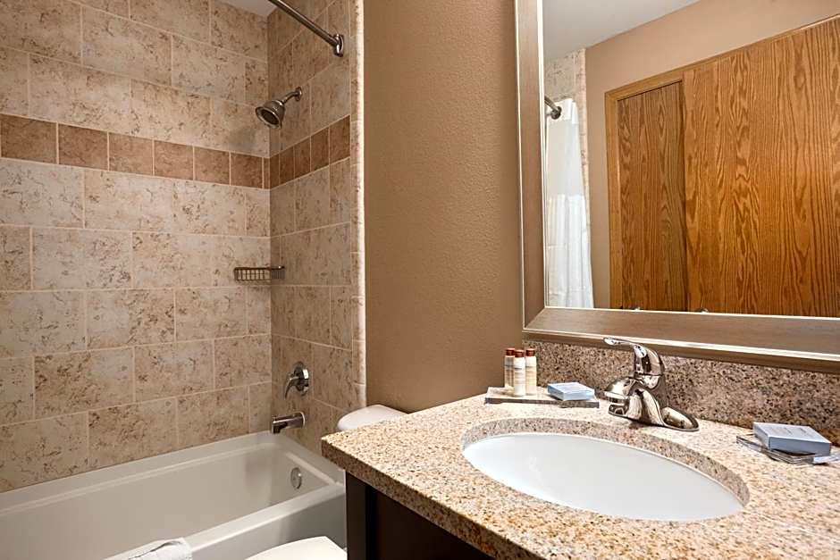 GreenTree Suites Eagle / Vail Valley