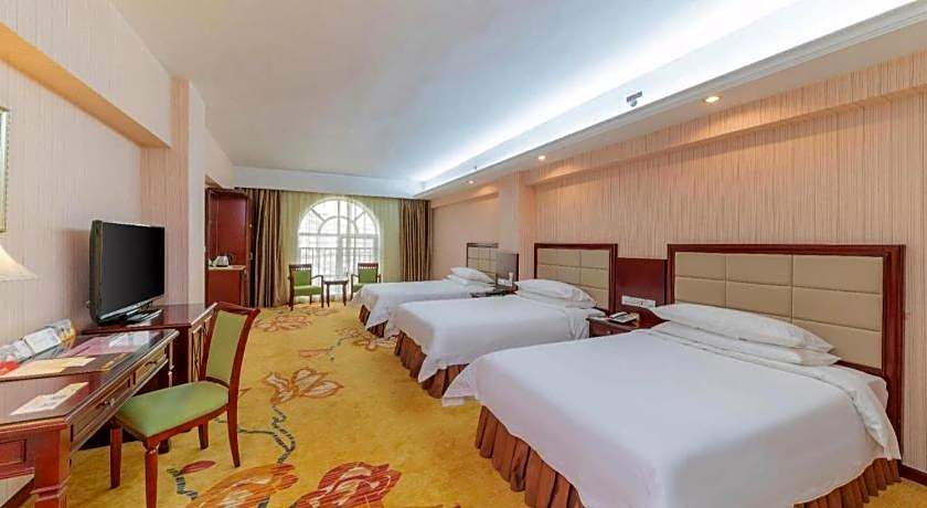 Vienna Hotel Meizhou Mei County Airport