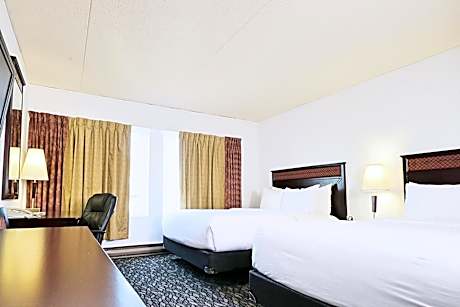 Standard Queen Room with Two Queen Beds