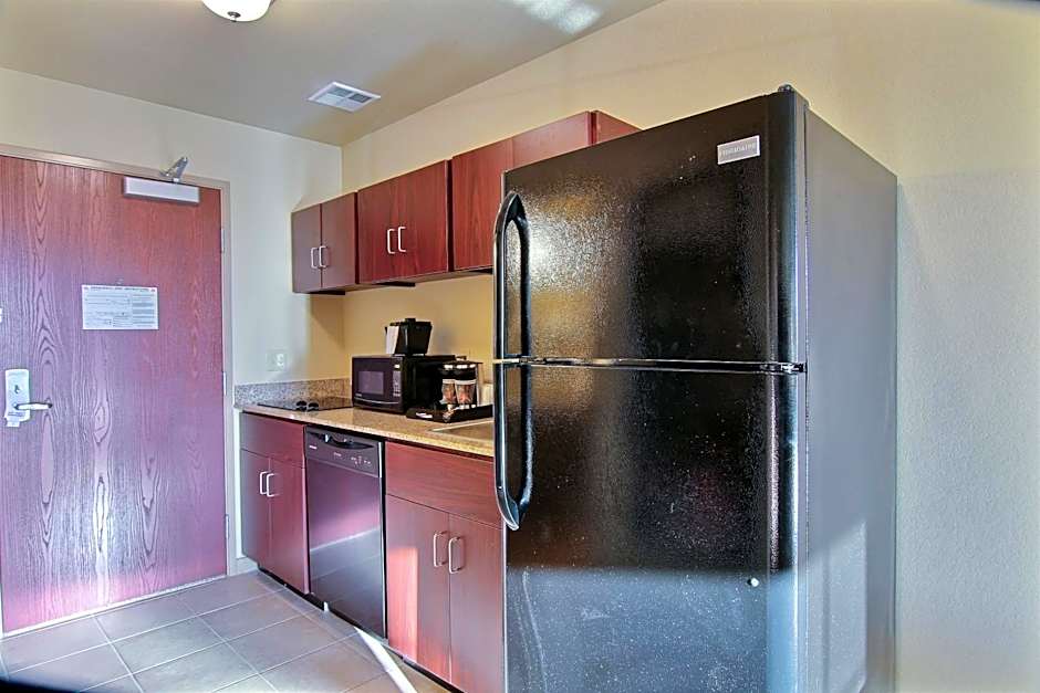 Cobblestone Hotel & Suites - McCook