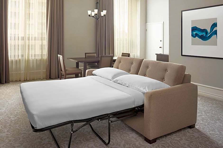 Delta Hotels by Marriott London Armouries