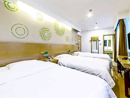 GreenTree Inn Taiyuan Wanbailin District West Bua Station Express Hotel – Taiyuan, GA