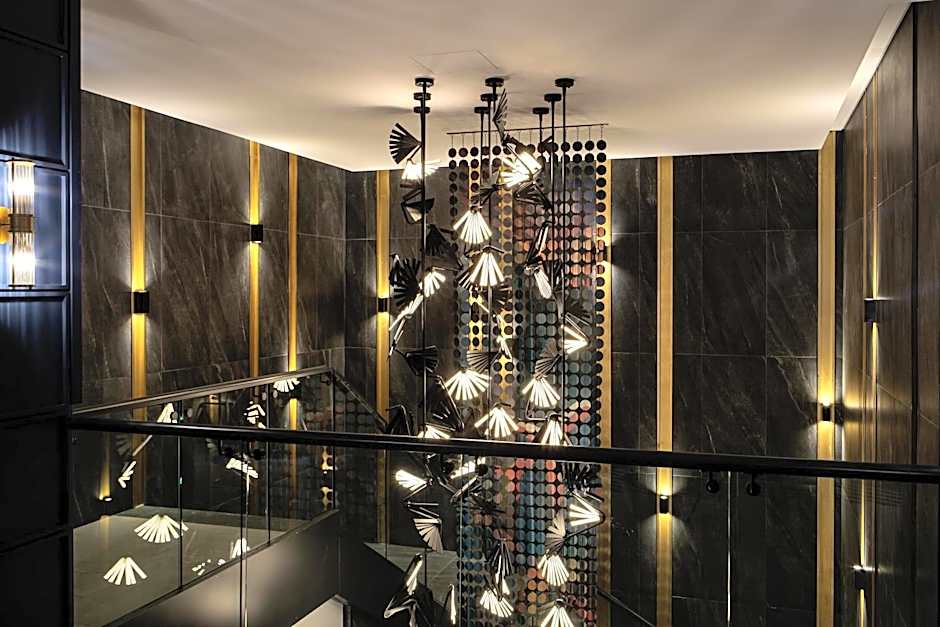 Legend Hotel Lagos Airport, Curio Collection By Hilton