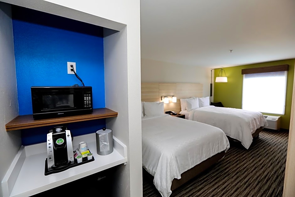Holiday Inn Express Hillsboro I-35 By IHG