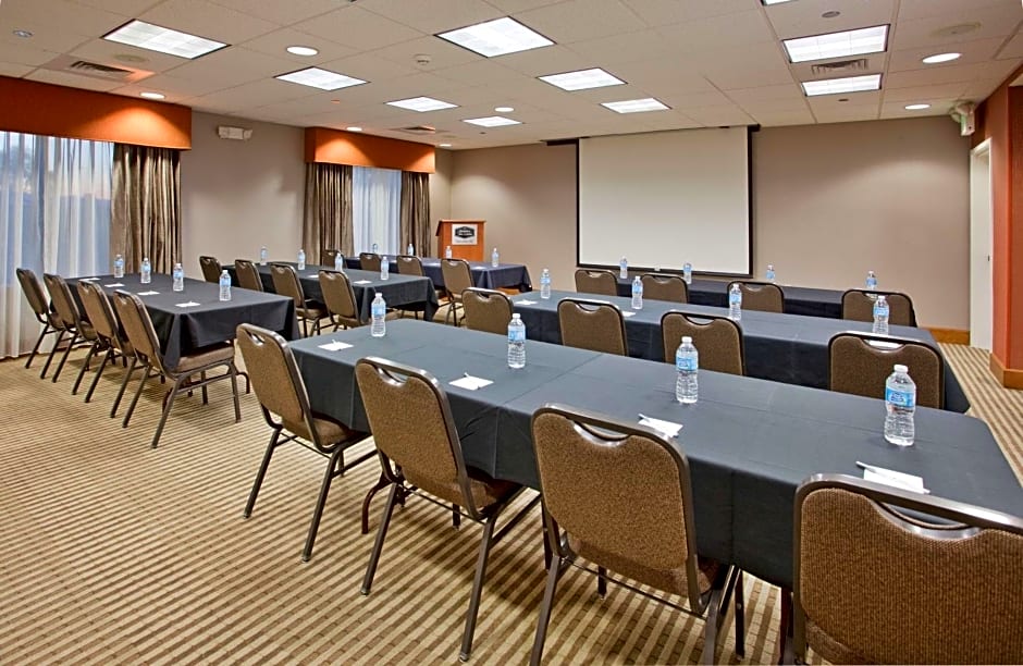 Hampton Inn By Hilton & Suites Phoenix Glendale-Westgate