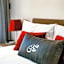 Marakura Deluxe Motel
