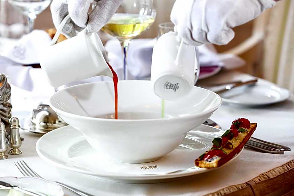 TB Palace Hotel & SPA