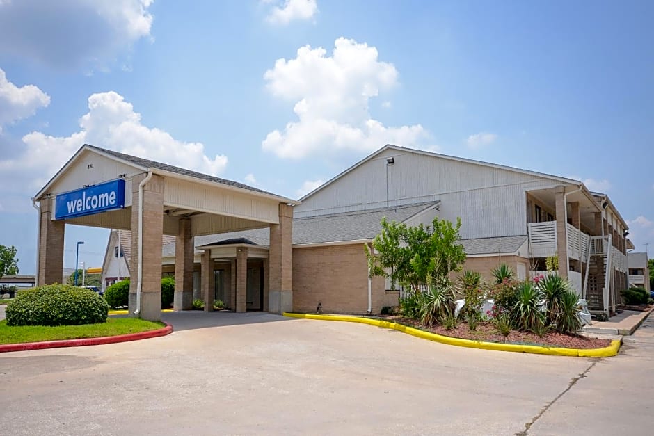 Motel 6-Baytown, TX - Baytown East