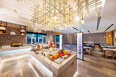 Atour Hotel Yantai South Railway Station Yingchun Street