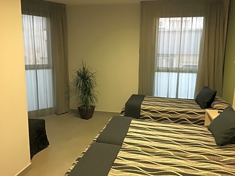 Double or Twin Room (2 Adults + 1 Child)