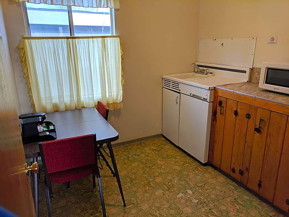 Lakeview Motel