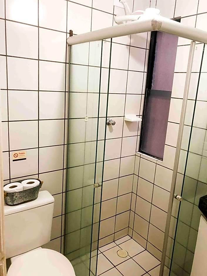 AMETISTA 2 - 101 · A-01: Apê equipado e estiloso na praia de Jatiúca