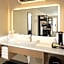 Waypoint Hotel
