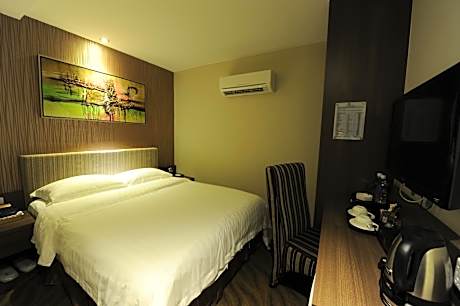 Deluxe Double Room without Window