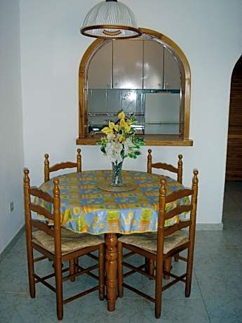 Two-Bedroom Bungalow (4 Adults)